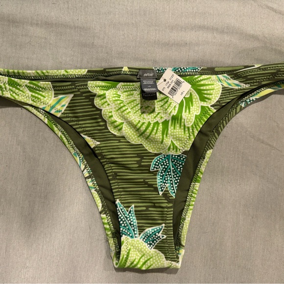 Aerie bikini bottom new with tags. - Picture 2 of 3